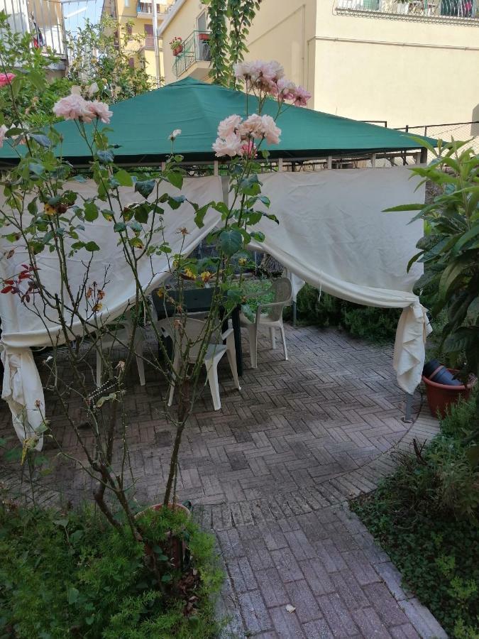 Casa Anna Villa Cava deʼ Tirreni Eksteriør billede